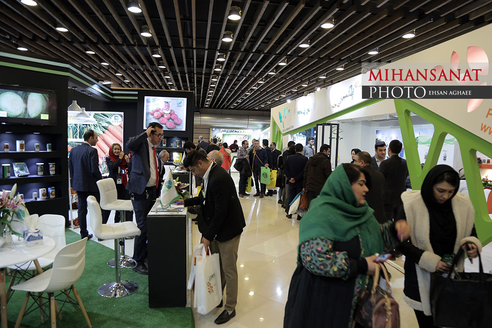 گزارش تصویری از روز دوم هفتمین نمایشگاه نهاده های کشاورزی